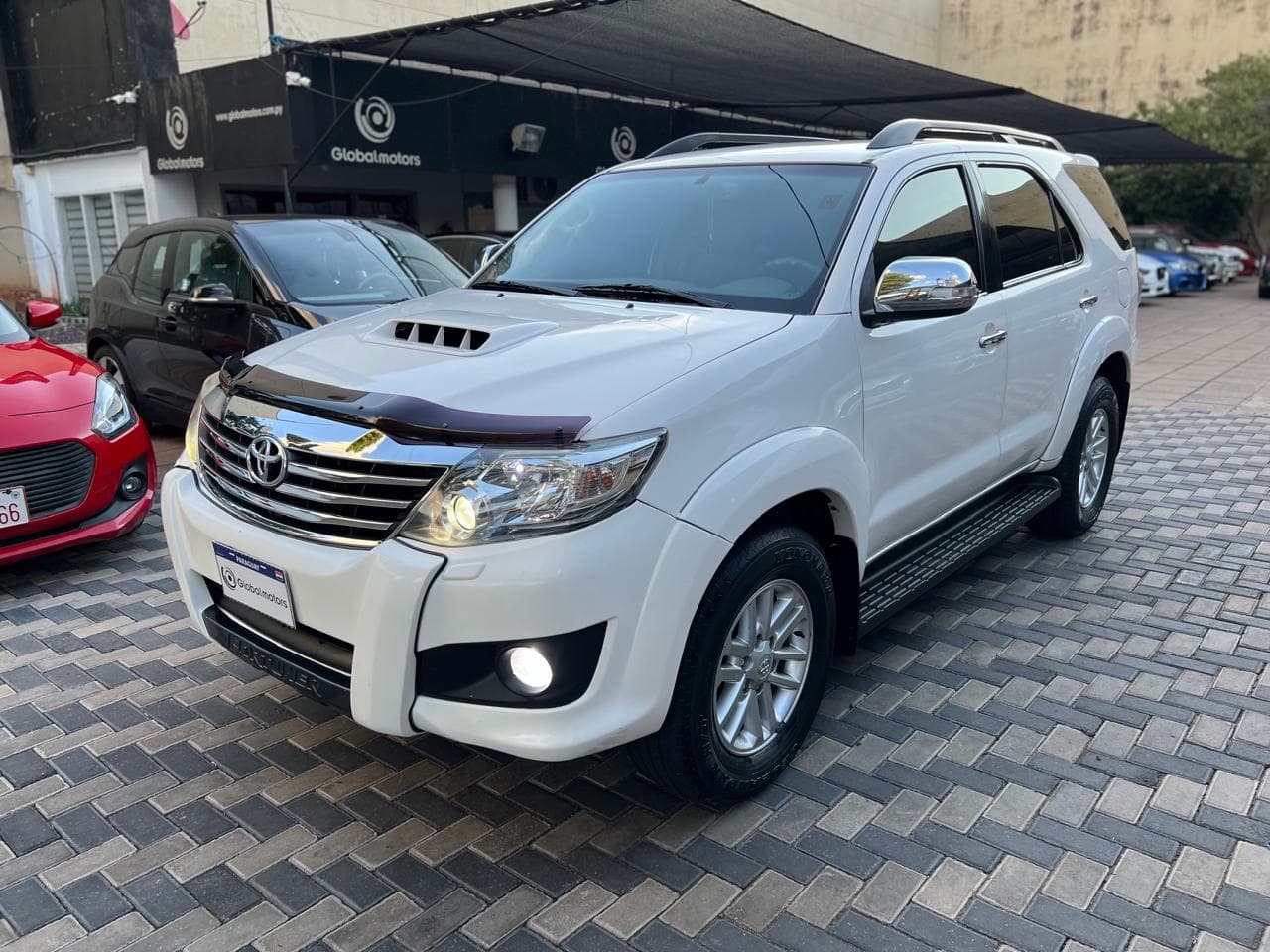 Toyota Fortuner 2013