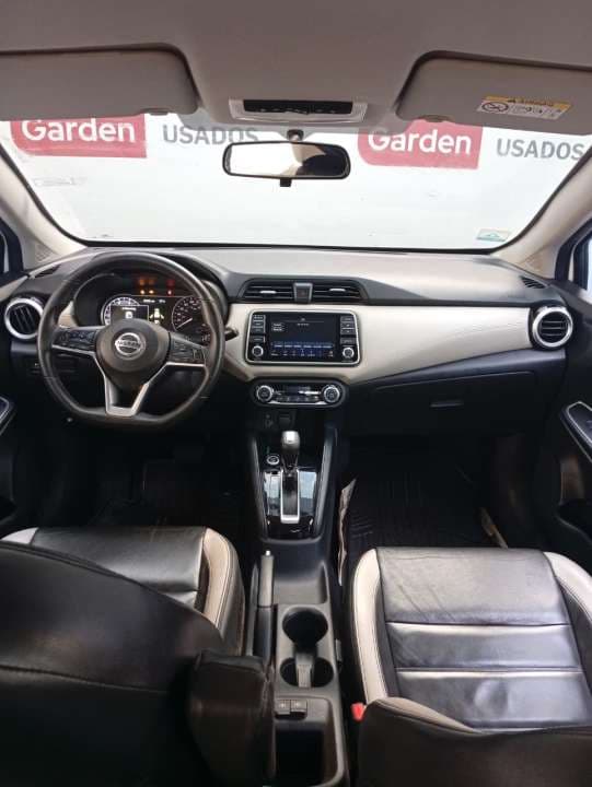 Nissan Versa 2021