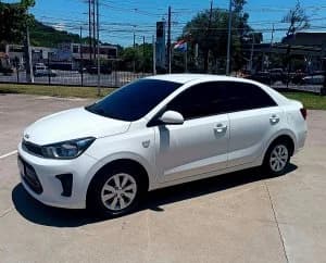 Kia Soluto 2025