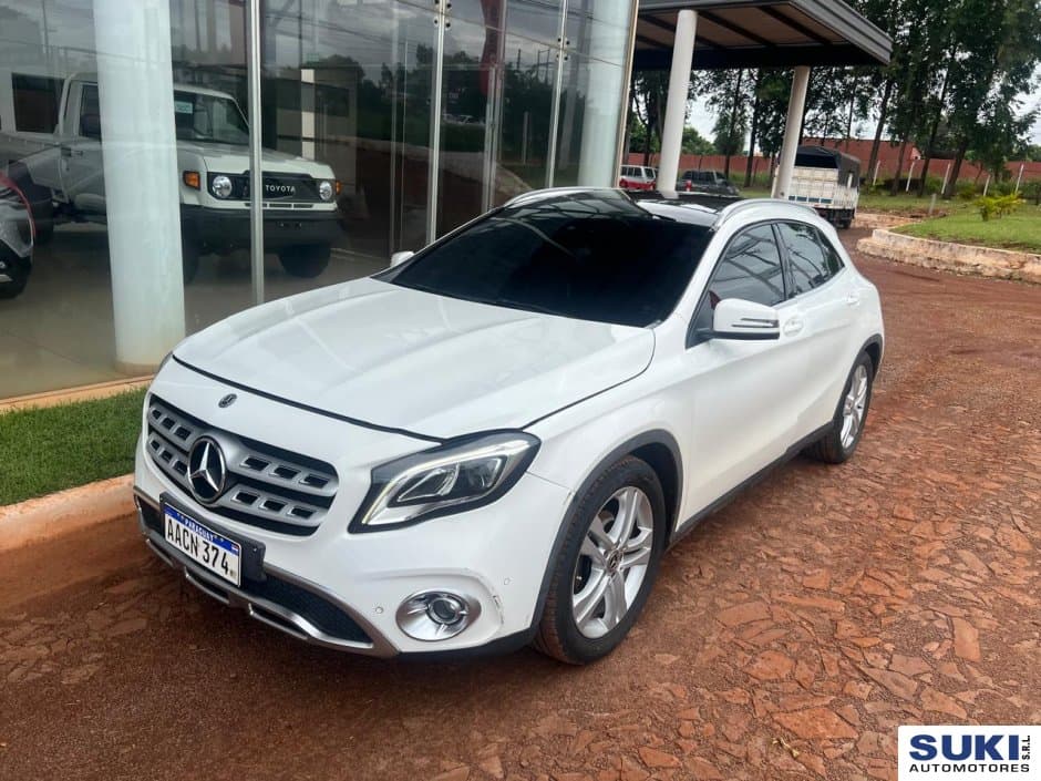 Mercedes-Benz Gla 200 2020