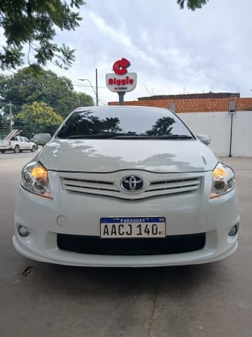 Toyota Auris 2010