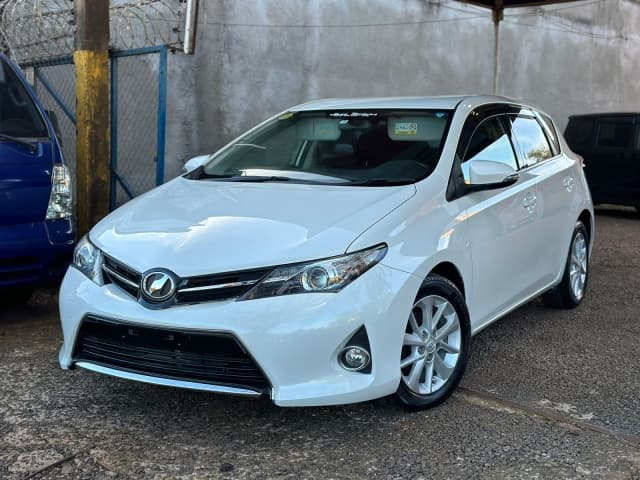 Toyota Auris 2012