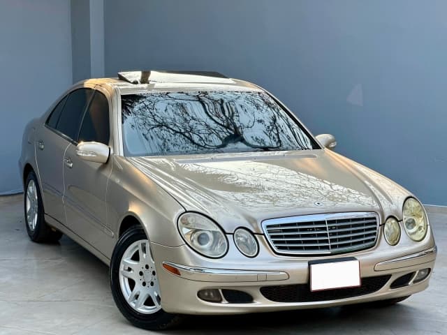 Mercedes-Benz Classe E 2005