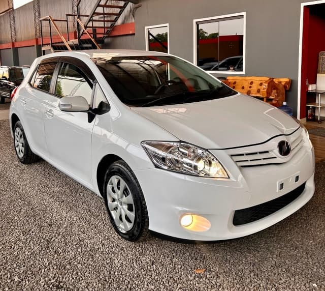 Toyota Auris 2012
