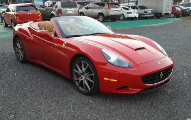 Ferrari California 2010
