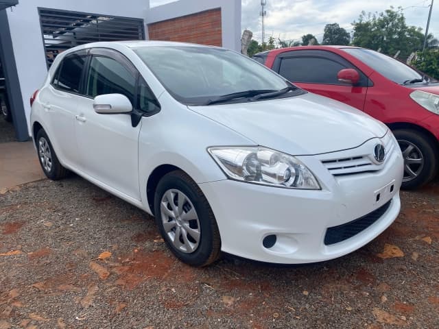 Toyota Auris 2010