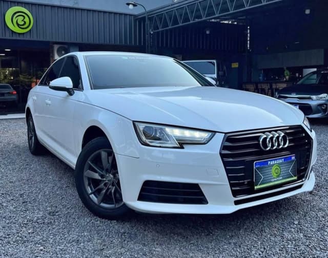 Audi A4 Sedan 2017