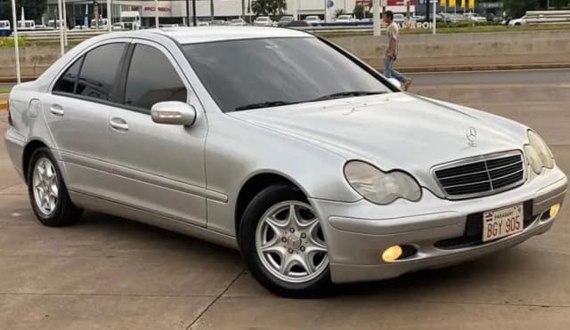 Mercedes-Benz Classe C 2003