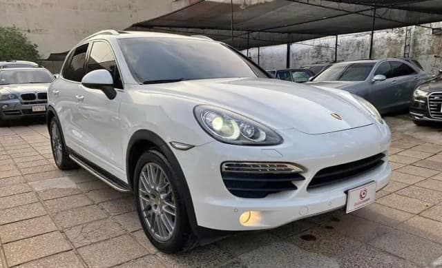 Porsche Cayenne 2012