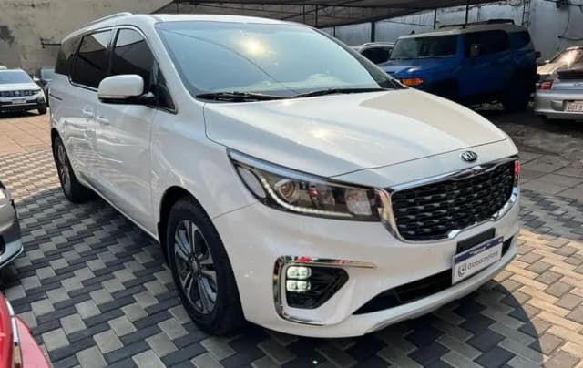 Kia Carnival 2021
