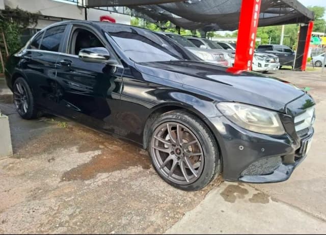 Mercedes-Benz C180 2015