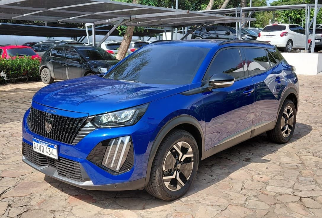 Peugeot 2008 Allure 1.0T Cvt 2026