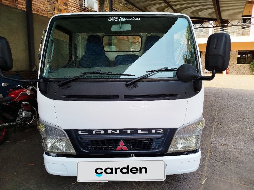 Mitsubishi Canter 2004
