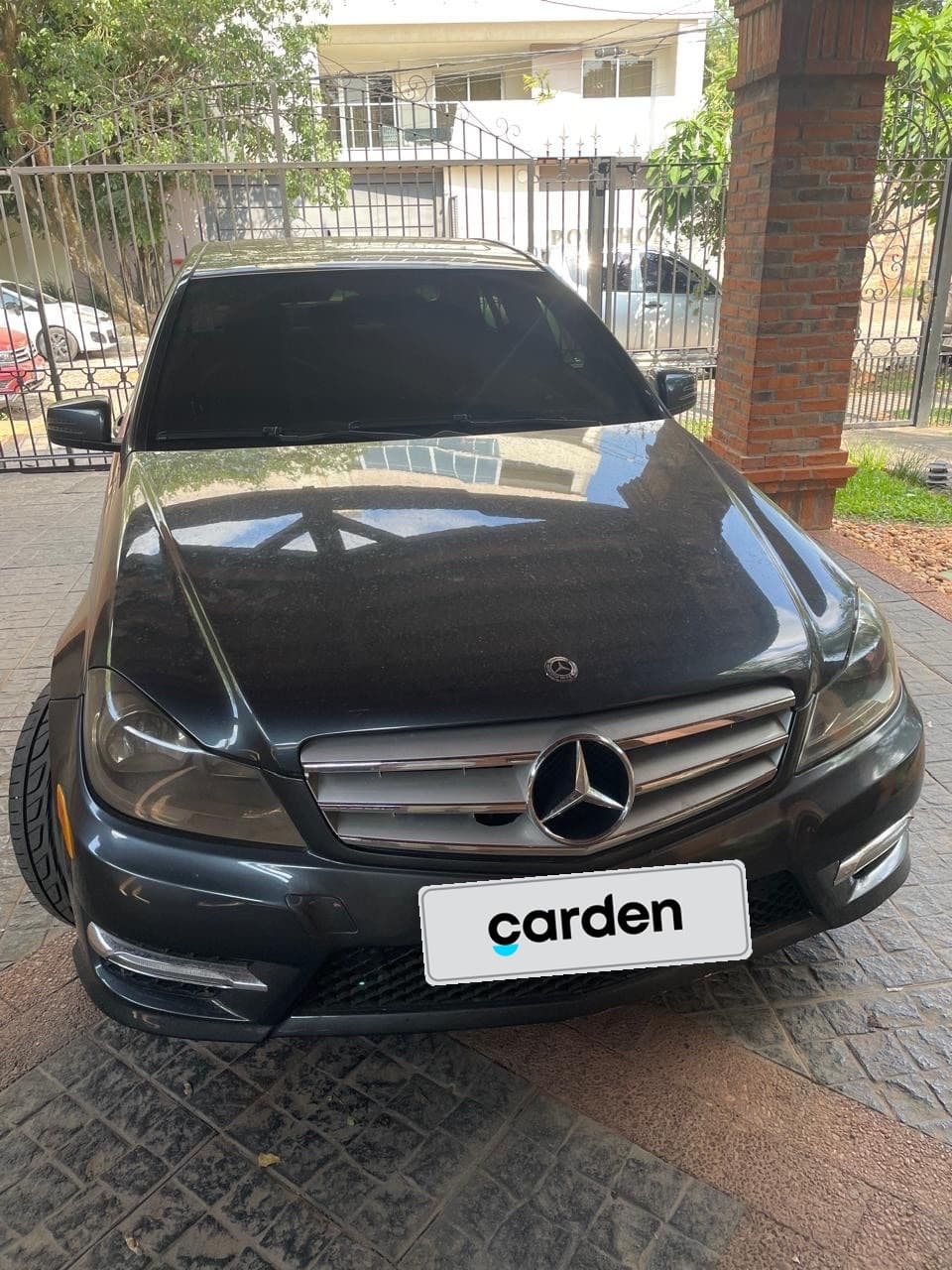 Mercedes-Benz C250 2013
