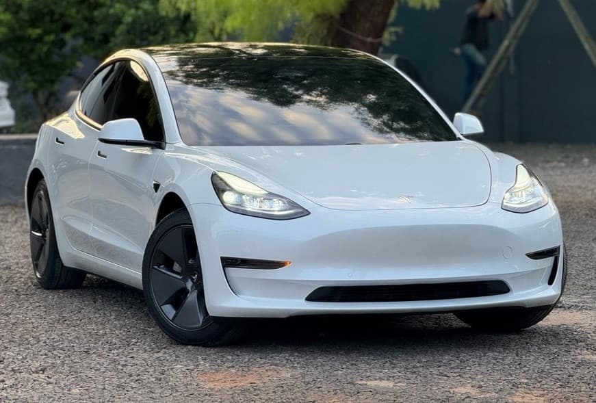Tesla Model 3 2021