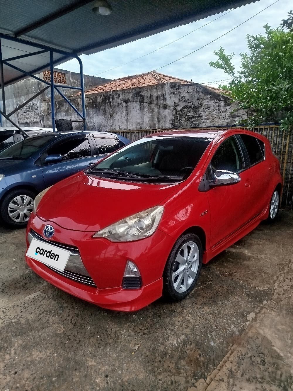 Toyota Aqua 2012