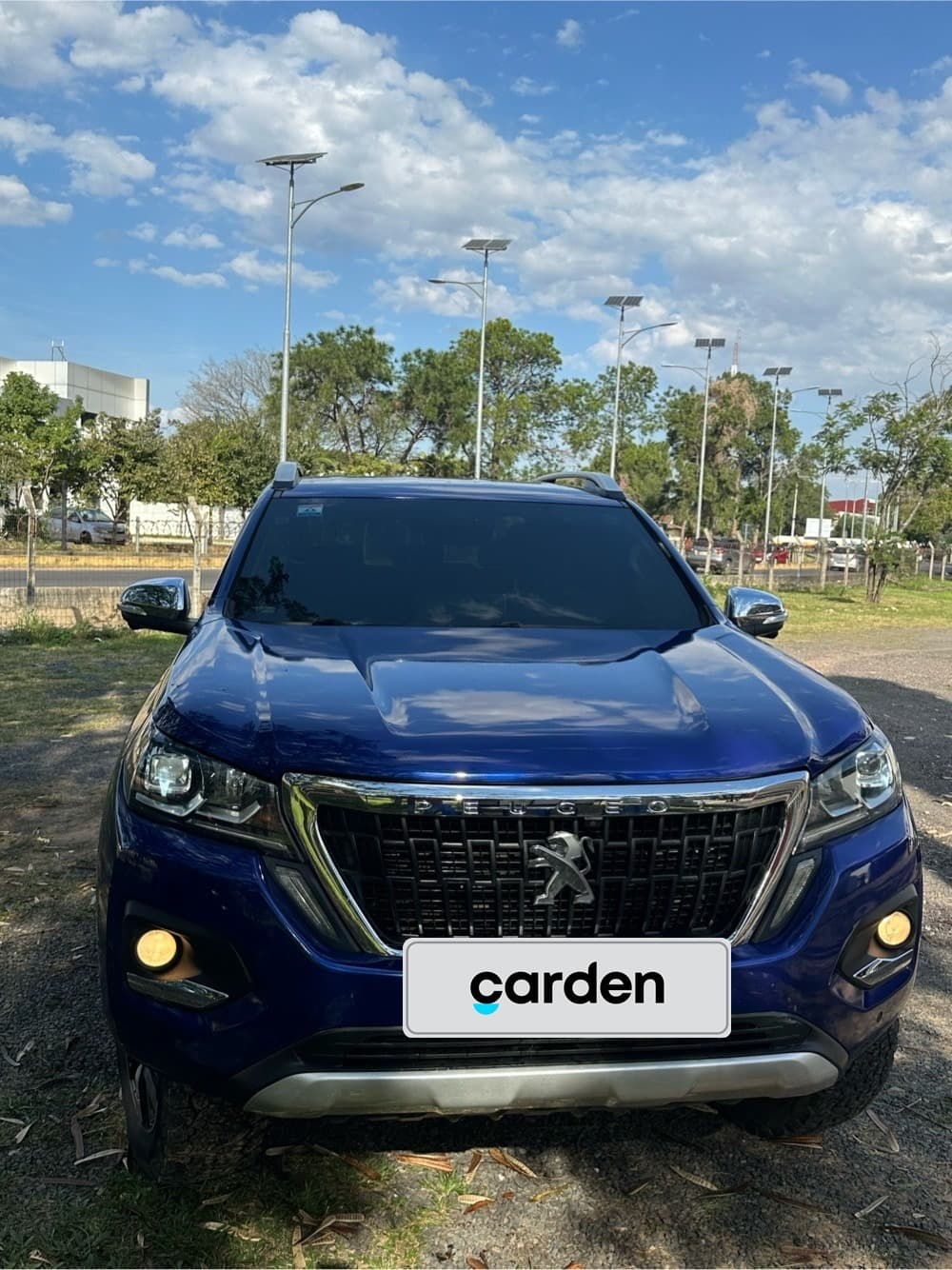 Peugeot Landtrek 2021