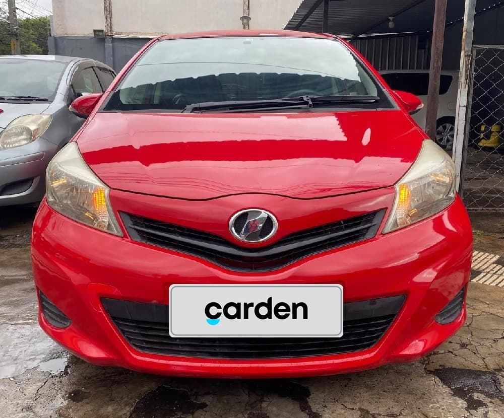 Toyota Vitz 2011