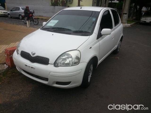 Toyota Vitz 2003