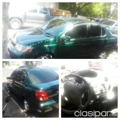 Toyota Platz 2000