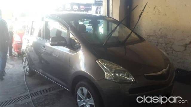 Toyota Ractis Año 2006