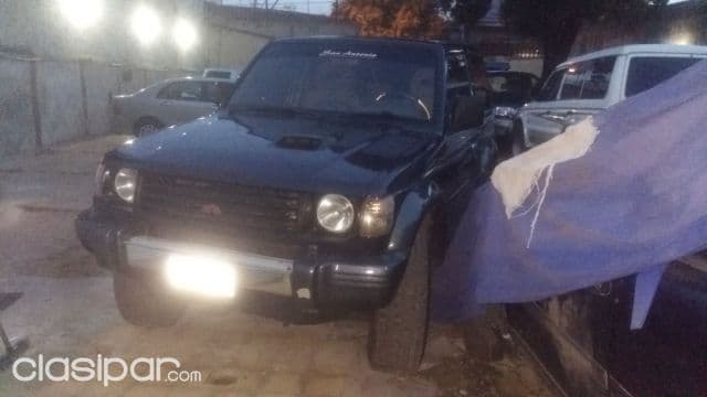 Mitsubishi Pajero 1996