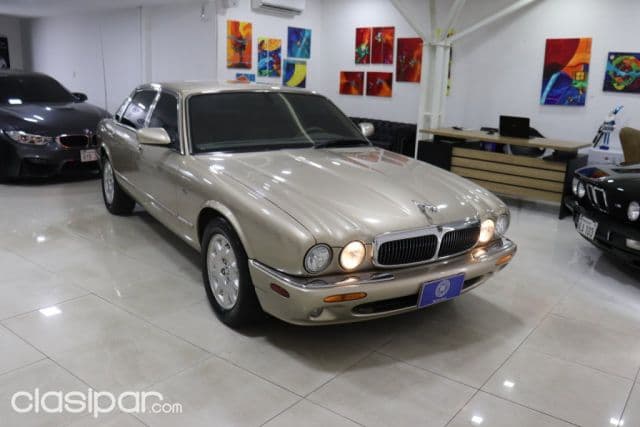 Jaguar Xj8 2000