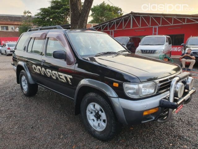 Nissan Terrano 1996