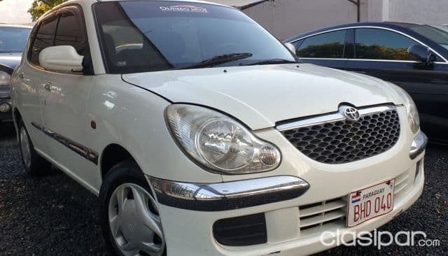 Toyota Duet 2004