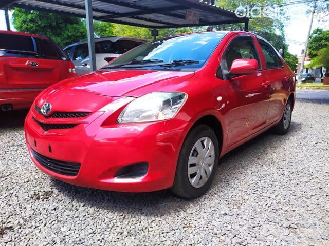 Toyota Belta 2008