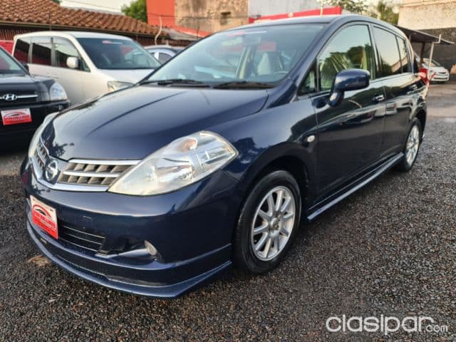 Nissan Tiida 2010