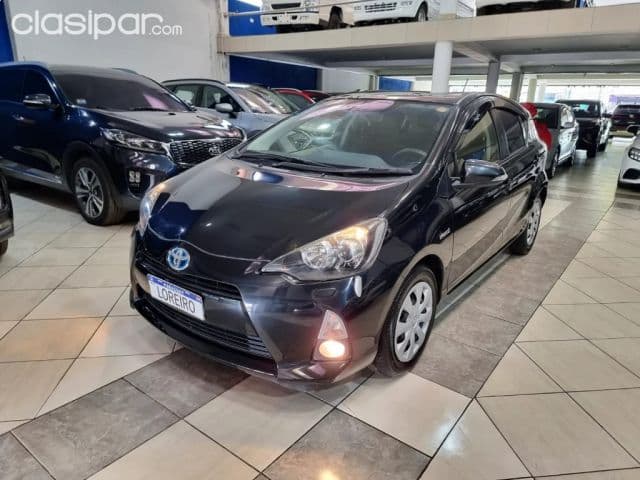 Toyota Aqua 2013