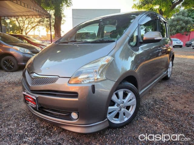 Toyota Ractis 2006