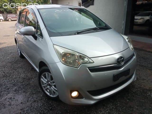 Toyota New Ractis 2011