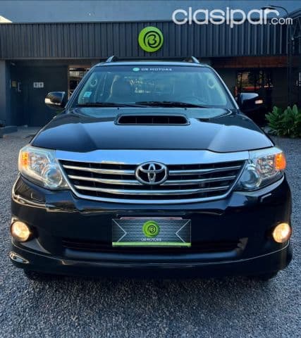 Toyota Fortuner 2013