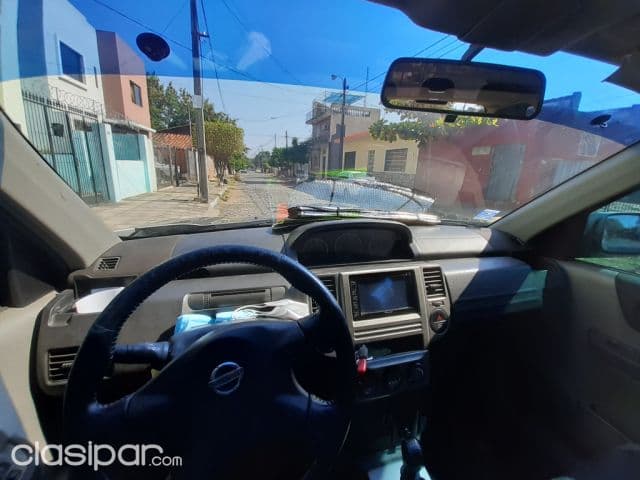 Nissan X-Trail 2004