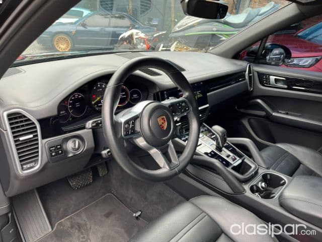 Porsche Cayman 2020