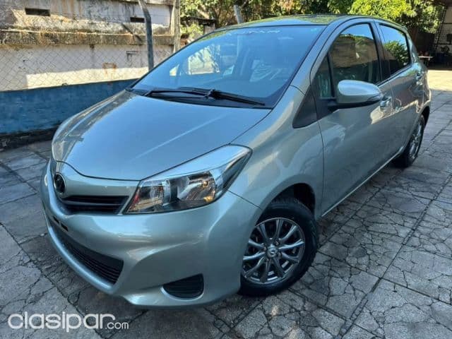 Toyota Vitz 2011