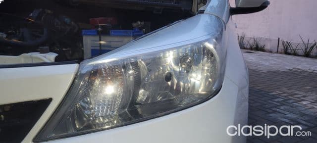 Toyota New Vitz 2013