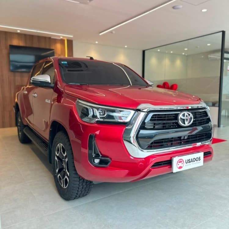 Toyota Hilux D/C 4X4 Srv Mec. 2022