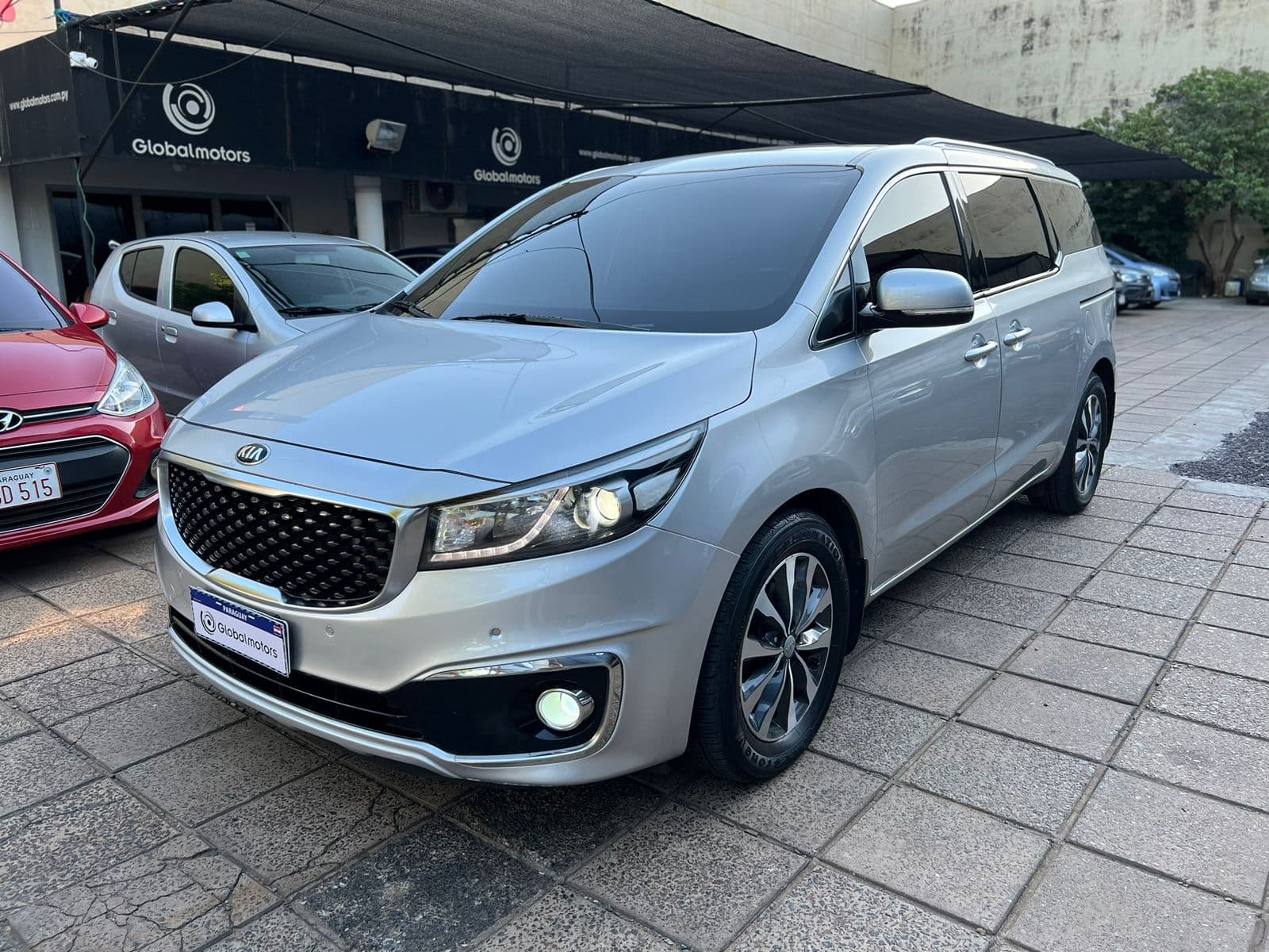 Kia Grand Carnival 2017