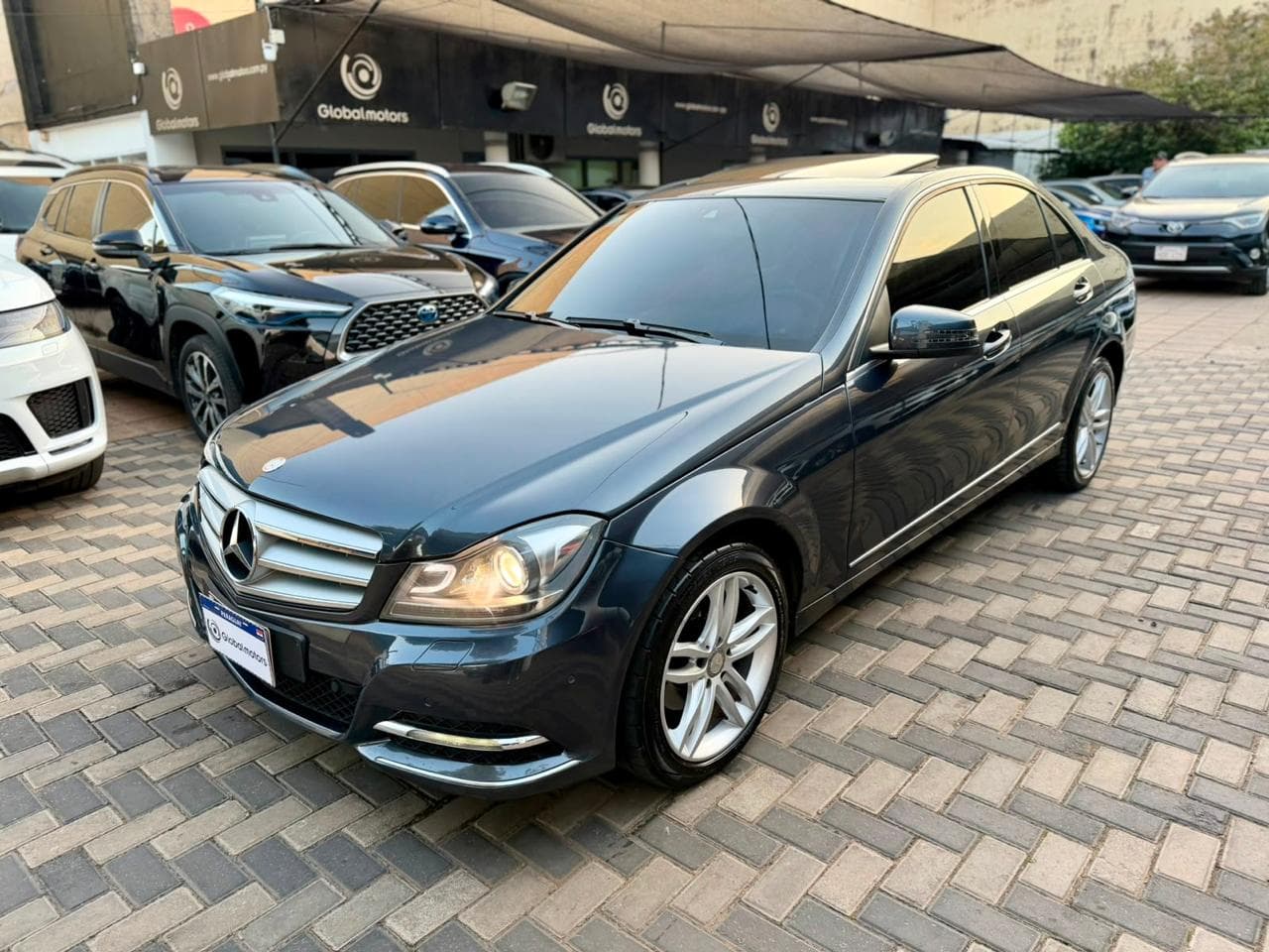 Mercedes-Benz C220 2014